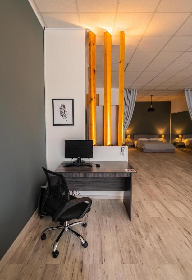 Cinema Zeus Studios - By Avelink Spáta Exteriér fotografie
